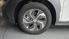 2023 Hyundai Kona Modern, белый — фото 5