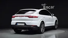 2022 Porsche Cayenne 3.0 COUPE PLATINUM EDITION — фото 2