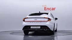 2022 Hyundai Sonata 2.0 — фото 4