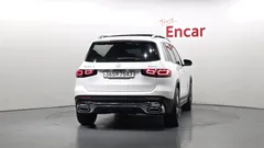 2022 Mercedes-Benz GLB-Class GLB250 4MATIC — фото 4