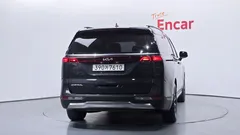 2023 Kia Carnival Diesel 9-Seater Noblesse — фото 4