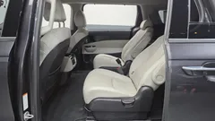 2023 Kia Carnival Diesel 9-Seater Noblesse — фото 16