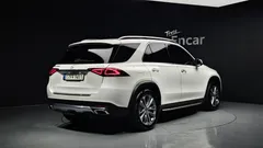 2022 Mercedes-Benz GLE-Class GLE300d 4MATIC — фото 2