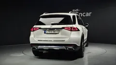 2022 Mercedes-Benz GLE-Class GLE300d 4MATIC — фото 4