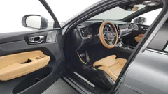 2021 Volvo XC60 B5 Inscription, серый — фото 10