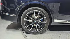 2021 BMW X7 xDrive 40i M Sport 6STR, чёрный — фото 5