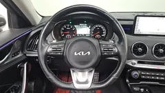 2022 Kia Stinger 2.5 AWD Masters, белый — фото 14