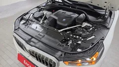 2024 BMW 5-Series 530i xDrive, белый — фото 6
