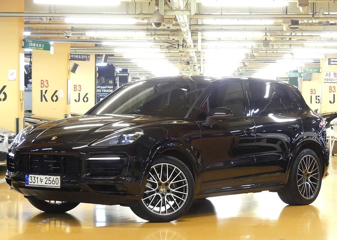 2023 Porsche Cayenne 3.0