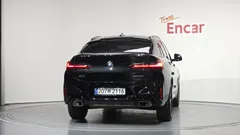 2023 BMW X4 xDrive20i M Sport, чёрный — фото 4