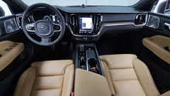 2022 Volvo V60 B5 Pro AWD — фото 7