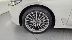 2022 BMW Gran Turismo 640i xDrive Luxury — фото 5