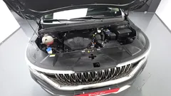 2023 Kia Carnival Diesel 9-Seater Signature — фото 6