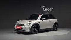 2024 Mini Cooper Classic Plus Launch Pack, перламутровый — фото 13
