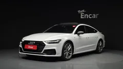 2022 Audi A7 55 TFSI Quattro Premium, белый — фото 1
