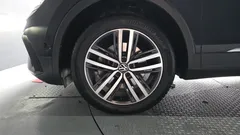 2023 Volkswagen Tiguan 2.0 TSI Prestige — фото 5