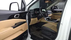 2023 Kia Carnival Gasoline 11-Seater Prestige — фото 10