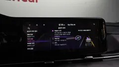 2023 Kia Carnival Gasoline 11-Seater Prestige — фото 17