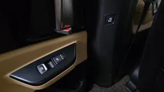 2023 Kia Carnival Gasoline 11-Seater Prestige — фото 19