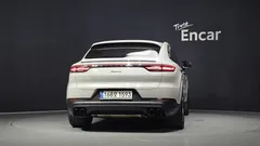 2022 Porsche Cayenne 3.0 E-Hybrid Coupe — фото 4