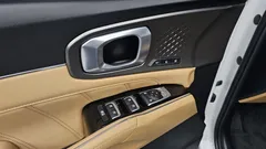 2023 Kia Sorento HEV 1.6 4WD — фото 13