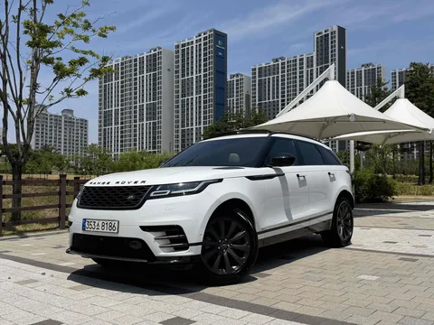 2021 Land Rover Range Rover Velar 2.0 P250 R-Dynamic SE