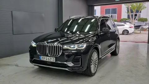2022 BMW X7 xDrive 40d Design Pure Excellence 6-Seater