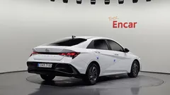 2024 Hyundai AVANTE Smart, белый — фото 2