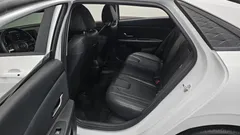 2024 Hyundai AVANTE Smart, белый — фото 12
