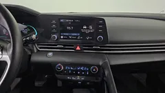 2024 Hyundai AVANTE Smart, белый — фото 13
