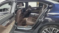 2021 BMW 7-Series 740Li xDrive M Sport Package — фото 11