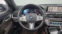 2021 BMW 7-Series 740Li xDrive M Sport Package — фото 14