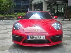 2023 Porsche 911 Carrera 4 Cabriolet, красный — фото 3