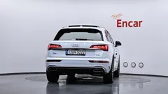 2023 Audi Q5 40 TDI Quattro Premium, белый — фото 4