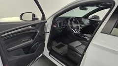 2023 Audi Q5 40 TDI Quattro Premium, белый — фото 10
