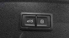 2023 Audi Q5 40 TDI Quattro Premium, белый — фото 16