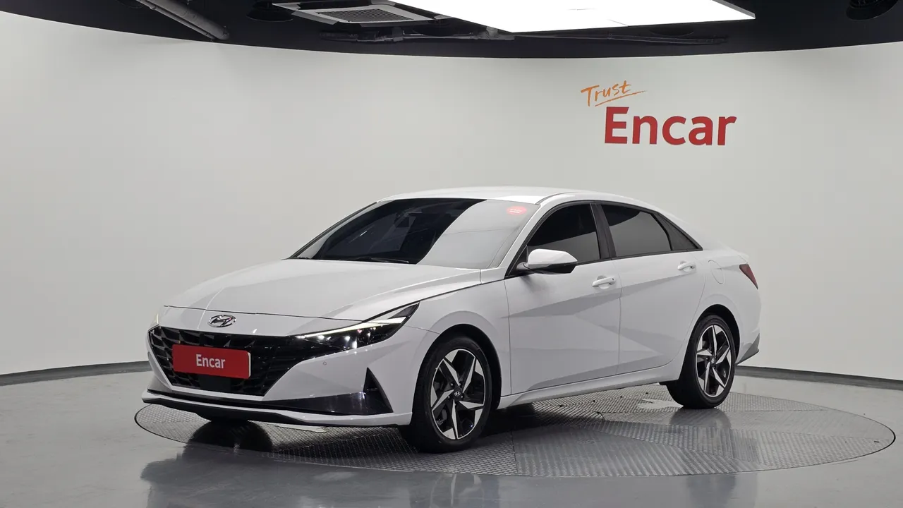 2023 Hyundai AVANTE Modern