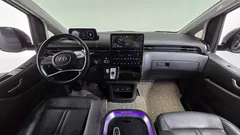 2023 Hyundai Staria Lounge 7-Seater — фото 7