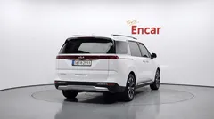 2022 Kia Carnival Diesel 9-Seater Prestige — фото 4