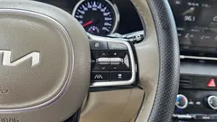 2022 Kia Carnival Diesel 9-Seater Prestige — фото 16