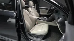 2022 Genesis G70 Gasoline 2.0T 2WD — фото 11