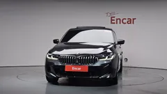 2023 BMW Gran Turismo 630i xDrive M Sport, серый — фото 3