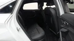 2023 Audi A3 40 TFSI, белый — фото 15