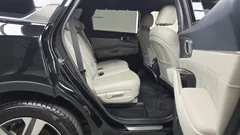 2022 Kia Sorento HEV 1.6 4WD — фото 12