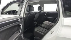 2022 Volkswagen Tiguan 2.0 TDI Premium, белый — фото 11
