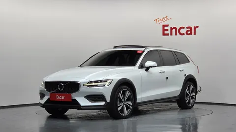 2021 Volvo V60 B5 Pro AWD
