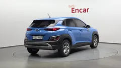 2021 Hyundai Kona Gasoline 1.6 Turbo 2WD, синий — фото 2
