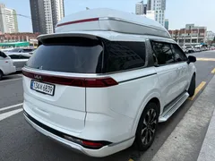 2023 Kia Carnival Diesel 9-Seater Hi-Limousine — фото 3