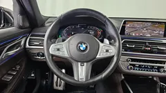 2021 BMW 7-Series 730d xDrive M Sport, чёрный — фото 13