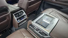 2021 BMW 7-Series 730d xDrive M Sport, чёрный — фото 19
